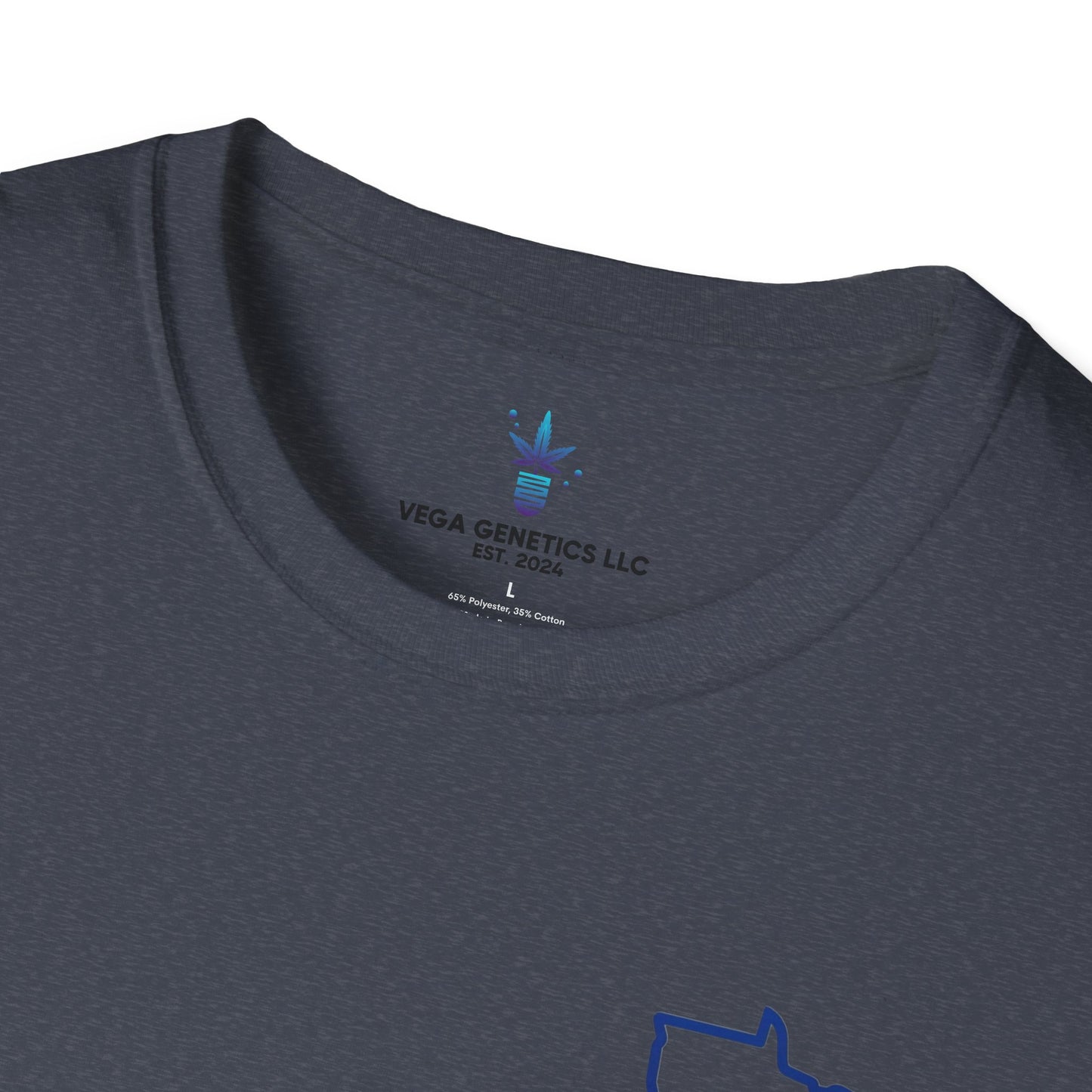 Minnesota Outline Vega Print Unisex Softstyle T-Shirt - Stylish MN State Love Tee, Casual Wear, Travel Souvenir, Great Gift for Locals & Visitors