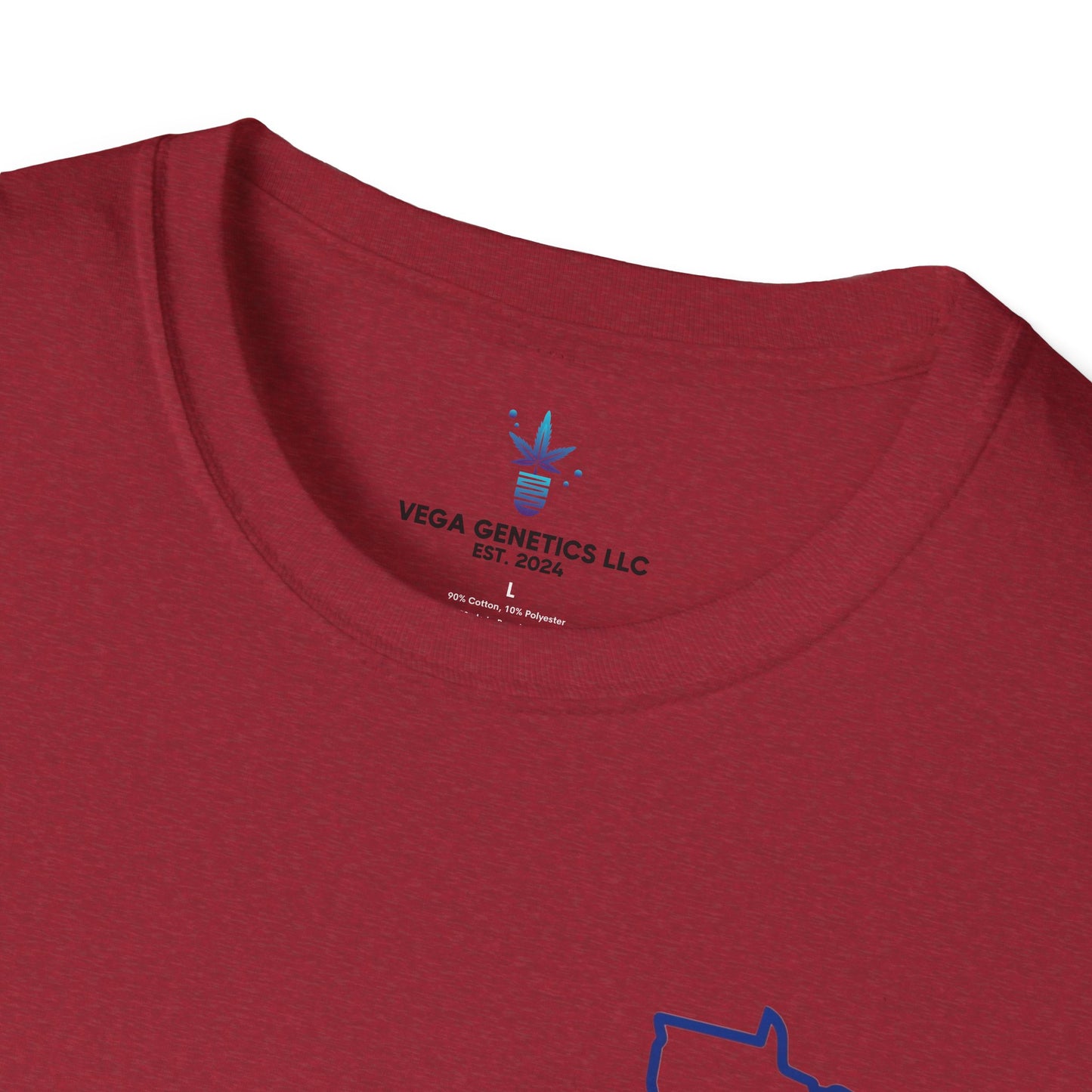 Minnesota Outline Vega Print Unisex Softstyle T-Shirt - Stylish MN State Love Tee, Casual Wear, Travel Souvenir, Great Gift for Locals & Visitors